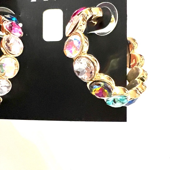 Stunning Multi colored INC Earrings. - Picture 4 of 5